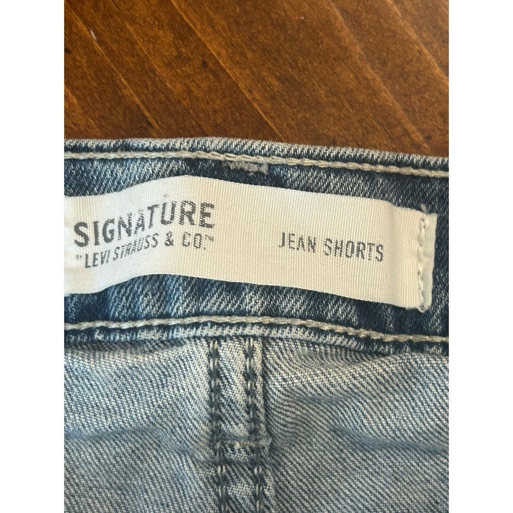Signature by Levi Strauss & Co. Men's Denim Jean Shorts Size 40 Blue Distressed - Picture 5 of 7